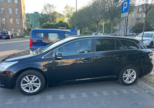 Toyota Avensis cena 32900 przebieg: 158000, rok produkcji 2010 z Łódź małe 191